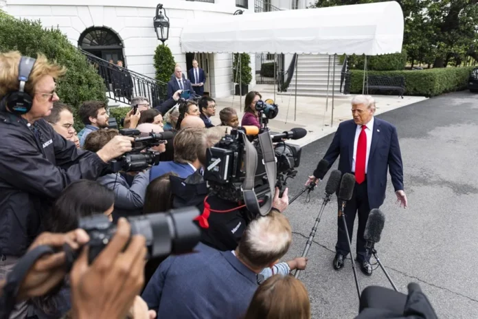 TRUMP-PRENSA
